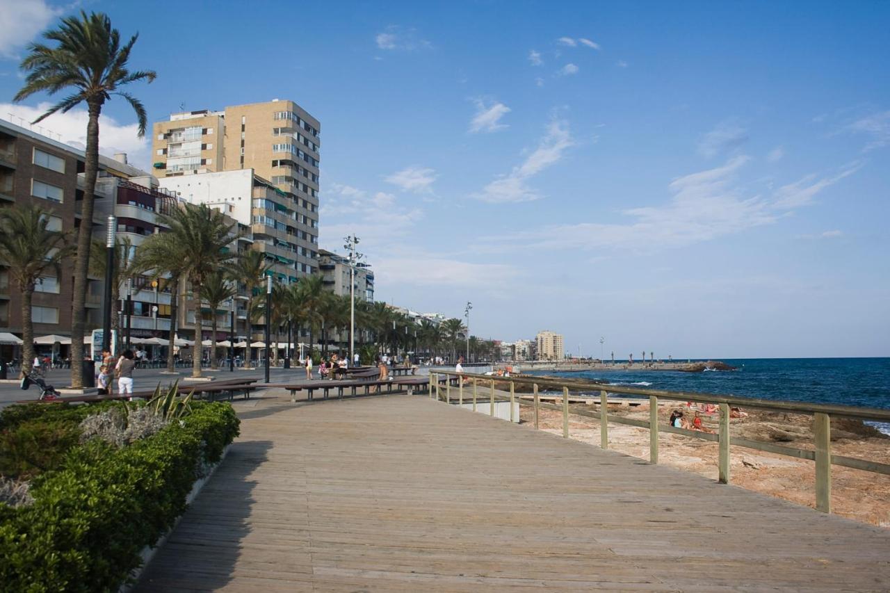 Homely Apartments Loft Torrevieja Eksteriør bilde