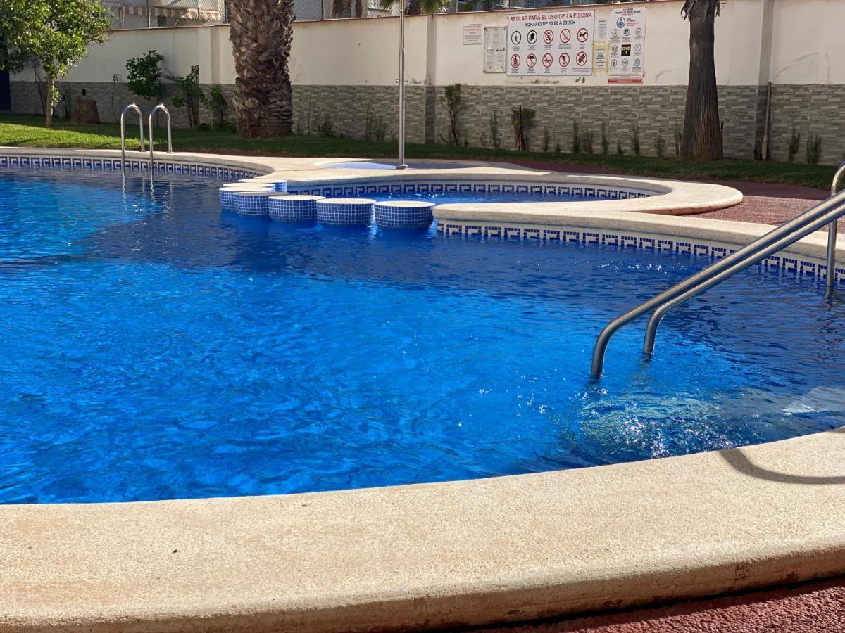 Homely Apartments Loft Torrevieja Eksteriør bilde
