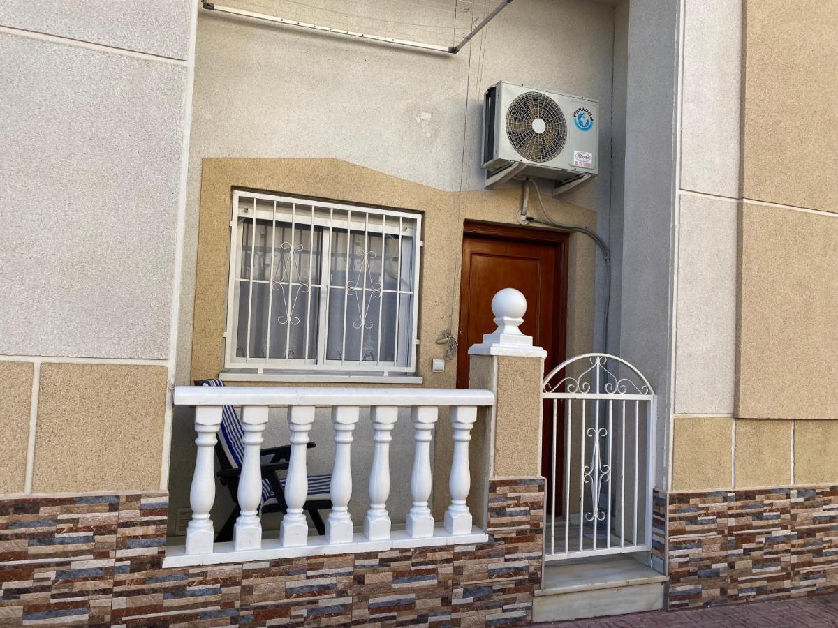 Homely Apartments Loft Torrevieja Eksteriør bilde